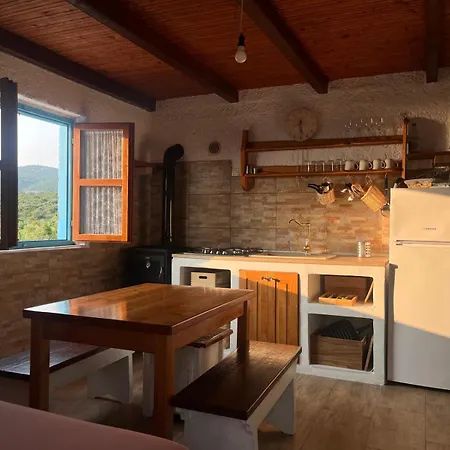 Robinson House Ruza بيت ضيافة *